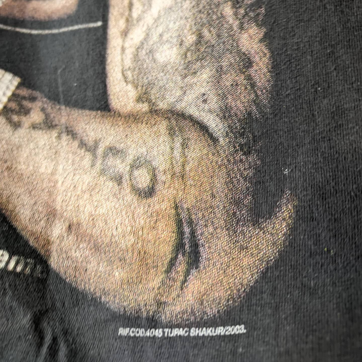 Makaveli × Rap Tees × Vintage 2003 2Pac Makaveli Tupac Shakur Memorial Tee Size US M / EU 48-50 / 2 - 4 Thumbnail