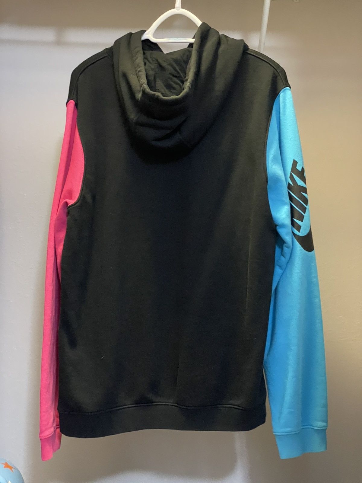 Nike city brights pullover best sale