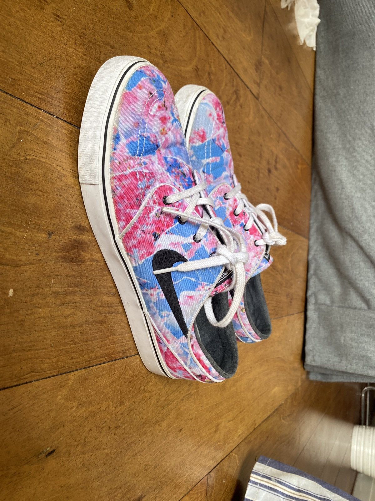 Nike Janoski Cherry Blossom Grailed