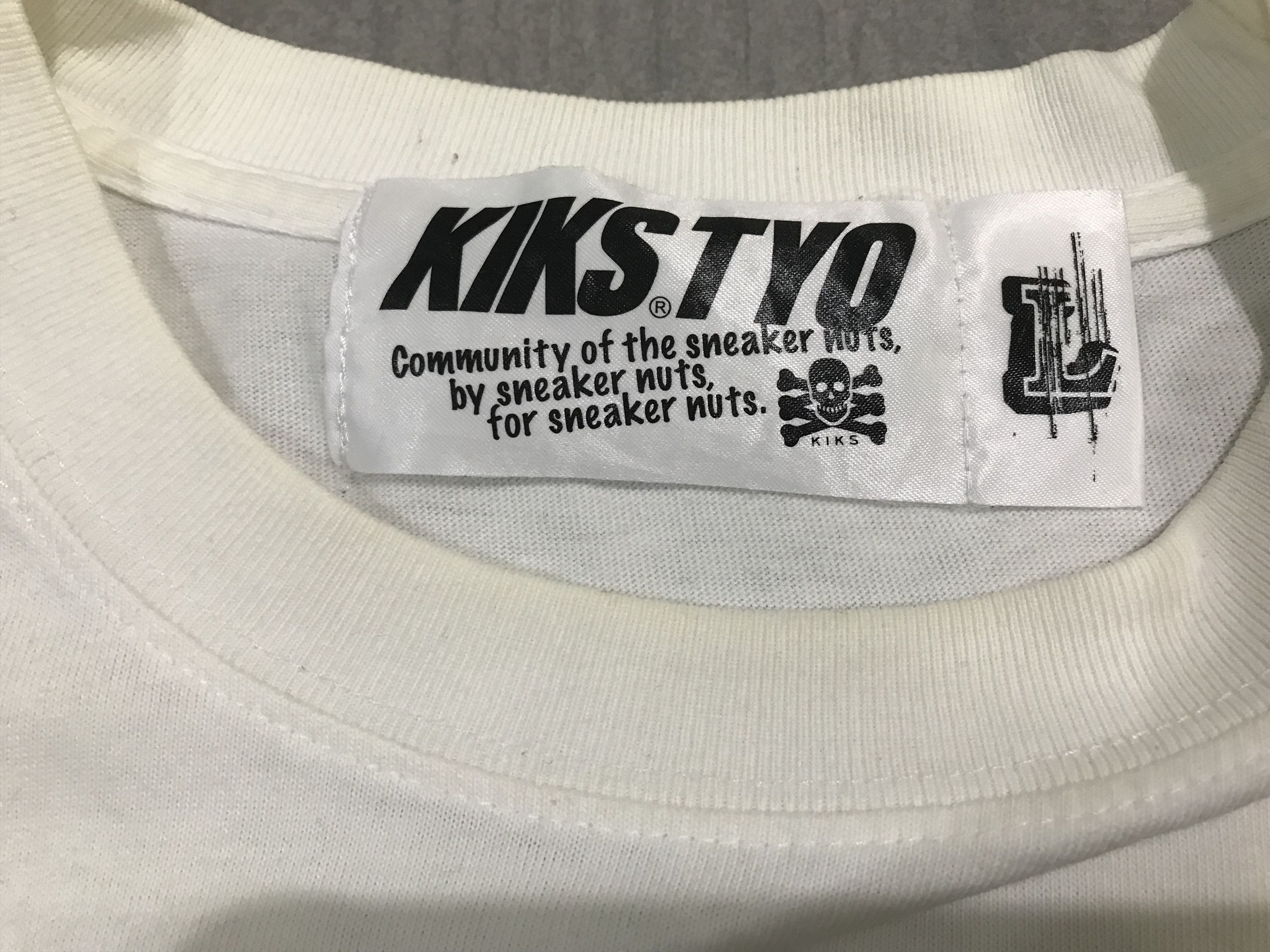 KIKS TYO 2007 Felix The Cat Productions X Kiks Tyo T-Shirt Size US L / EU 52-54 / 3 - 7 Thumbnail