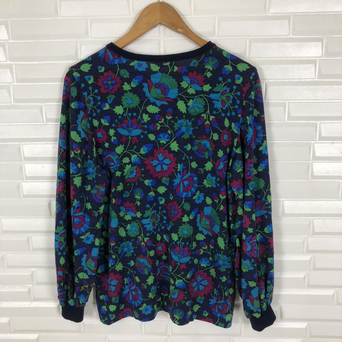 Vintage × Yves Saint Laurent YVES SAINT LAUREN KNITWEAR MULTICALOUR FLORAL Size US M / EU 48-50 / 2 - 6 Thumbnail