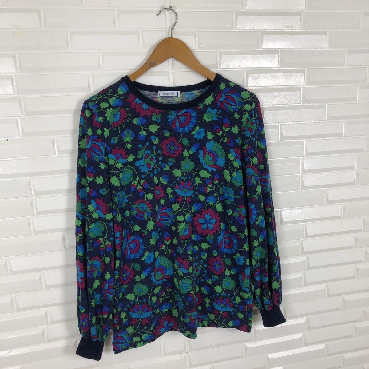 Vintage × Yves Saint Laurent YVES SAINT LAUREN KNITWEAR MULTICALOUR FLORAL Size US M / EU 48-50 / 2 - 4 Thumbnail