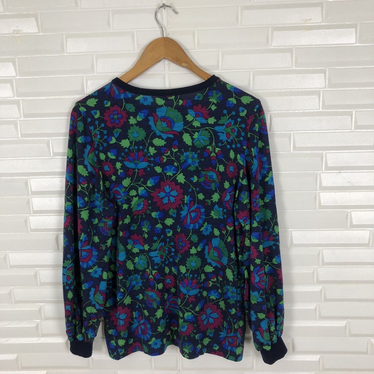 Vintage × Yves Saint Laurent YVES SAINT LAUREN KNITWEAR MULTICALOUR FLORAL Size US M / EU 48-50 / 2 - 5 Thumbnail