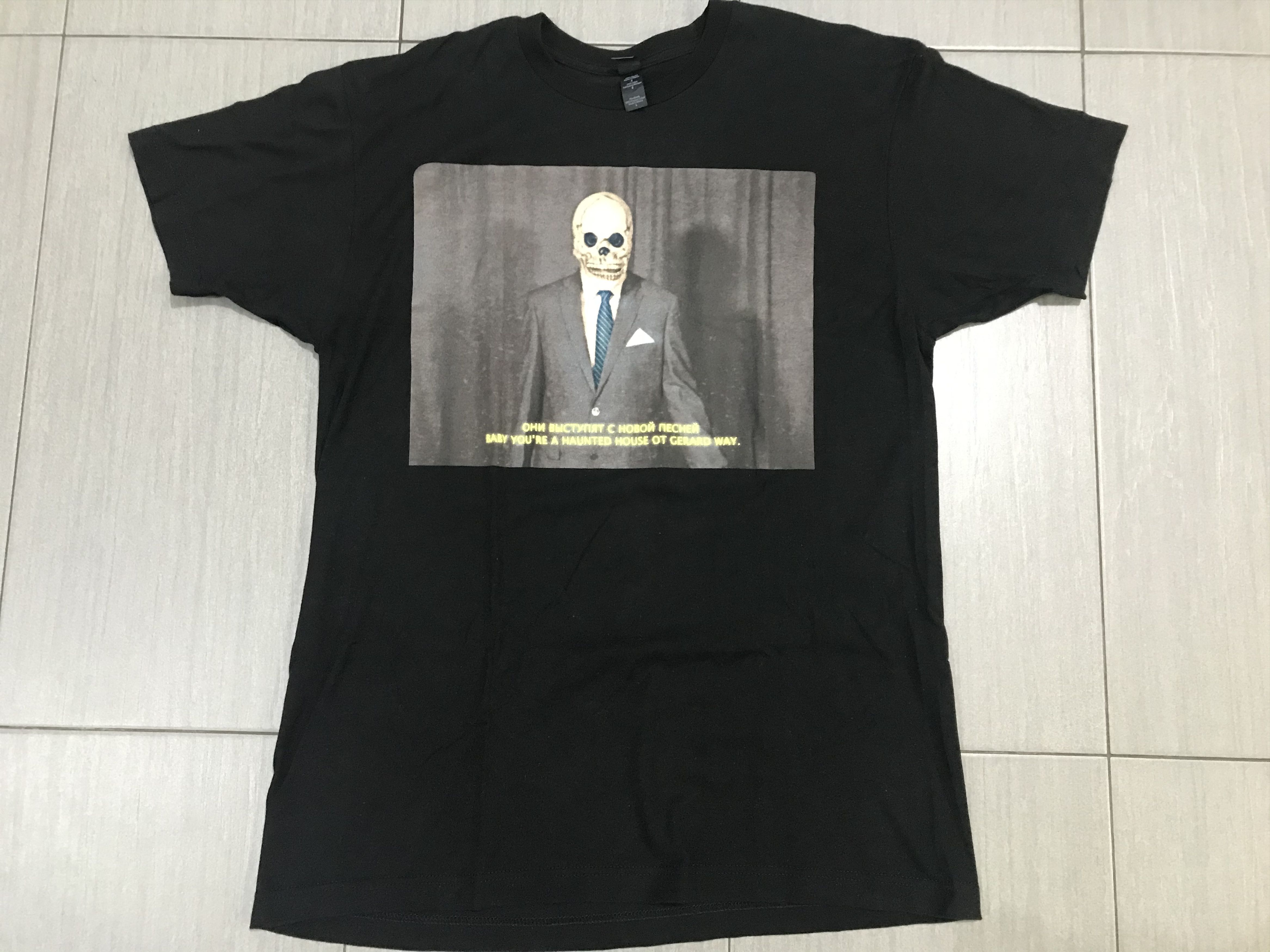 Band Tees Gerard Way Skull Mask Baby You're A Haunted House T-Shirt Size US L / EU 52-54 / 3 - 3 Thumbnail