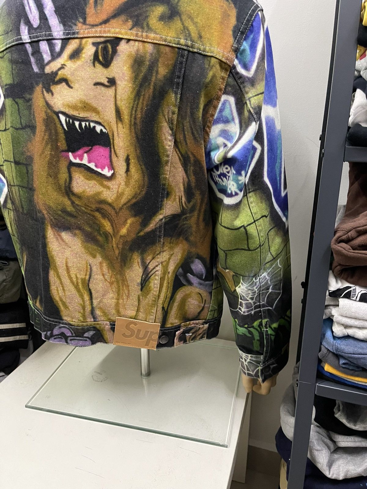 Supreme FW18 Supreme Lion’s Den Denim Trucker Jacket Multicolour Size US M / EU 48-50 / 2 - 8 Thumbnail