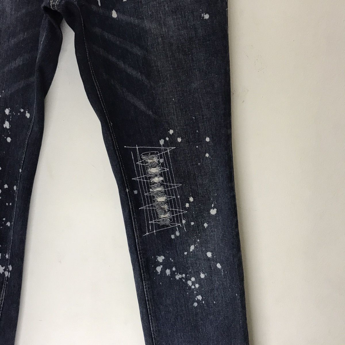 Japanese Brand Japanese Brand CUSTOM CULTURE Distressed Denim Jeans Size US 31 - 7 Thumbnail
