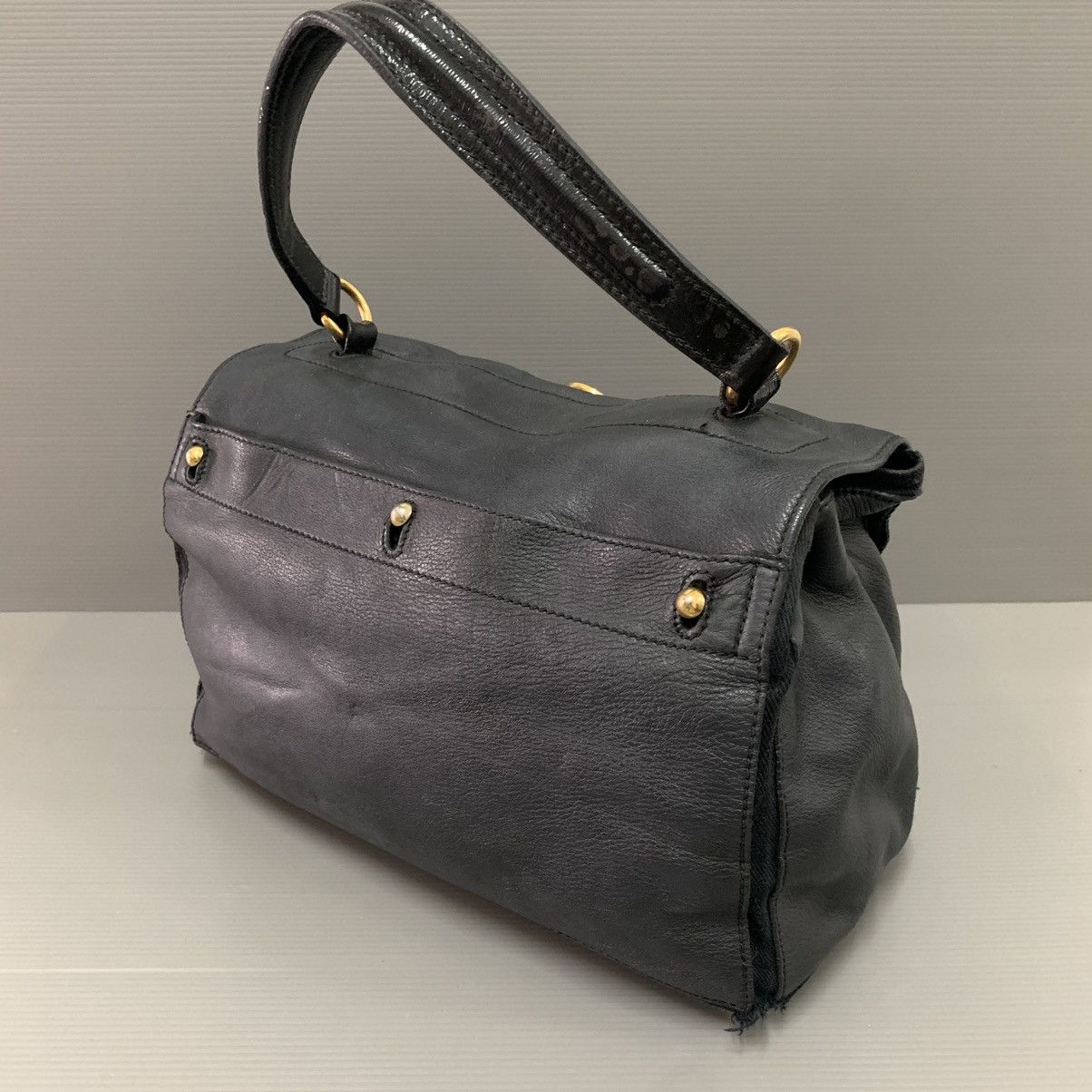 Yves Saint Laurent Yves Saint Laurent Ysl Muse Canvas Handbag Size ONE SIZE - 4 Thumbnail