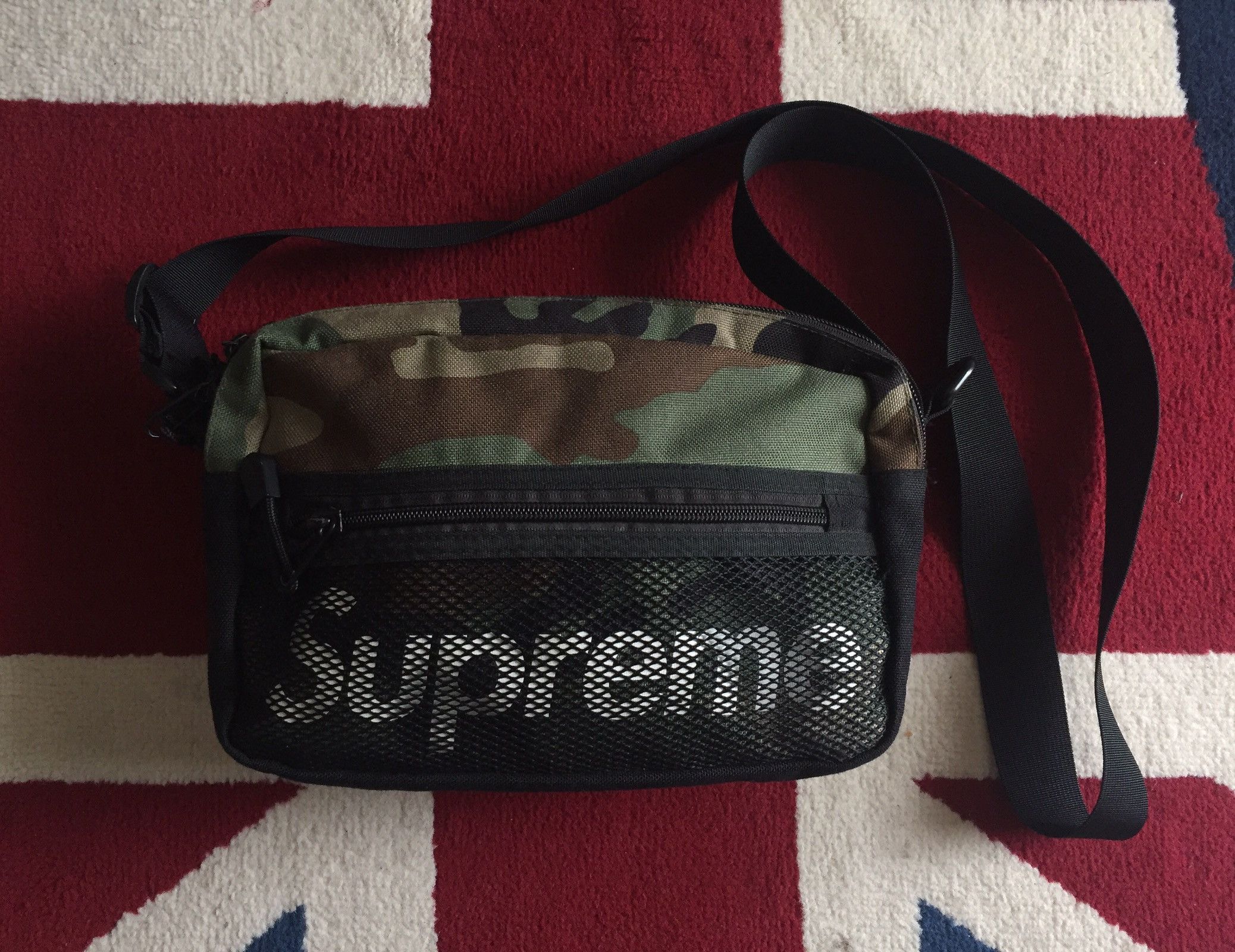 Supreme shoulder bag outlet ss14