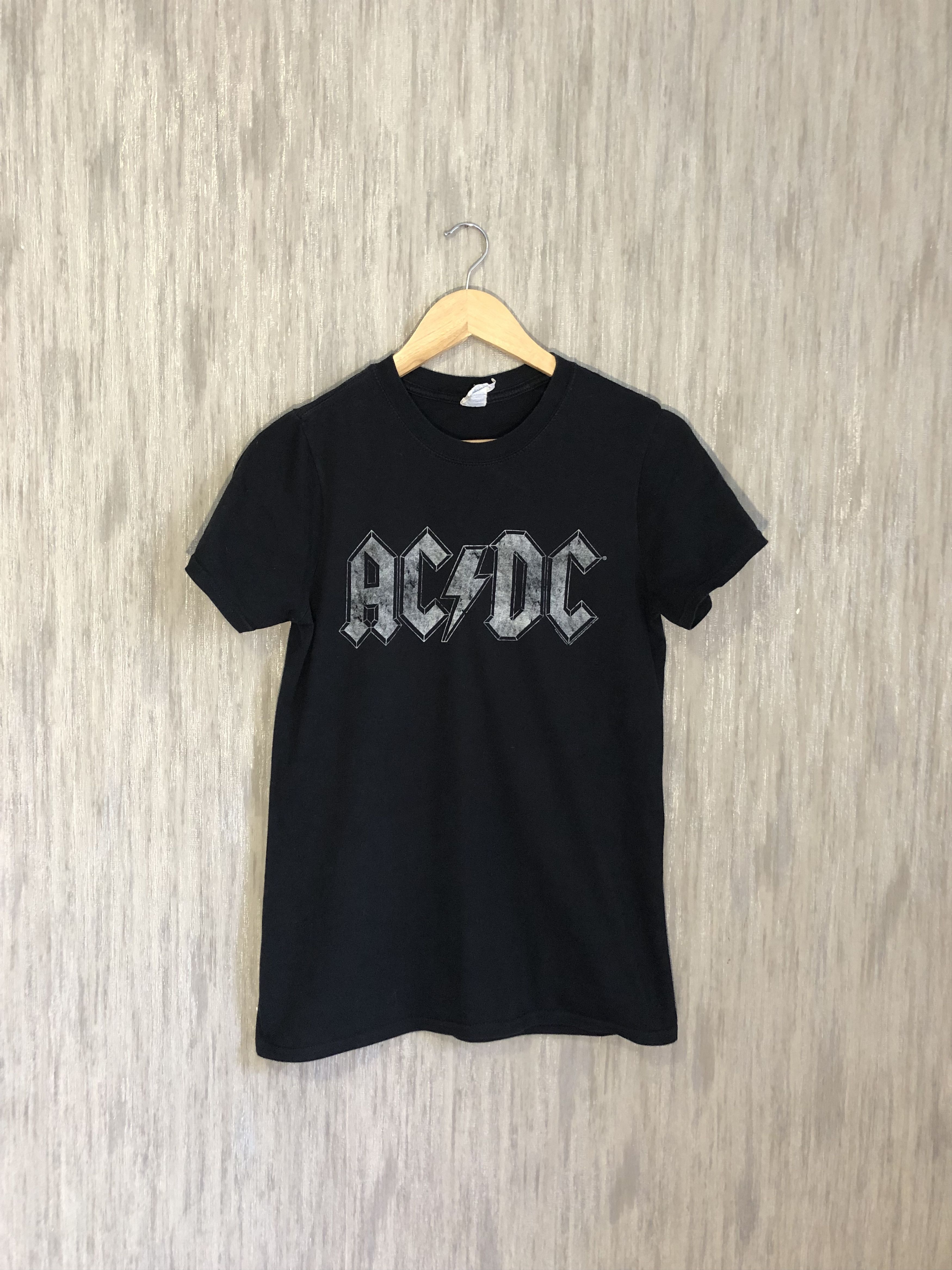Vintage AC/DC Rare T-Shirt Big logo | Grailed