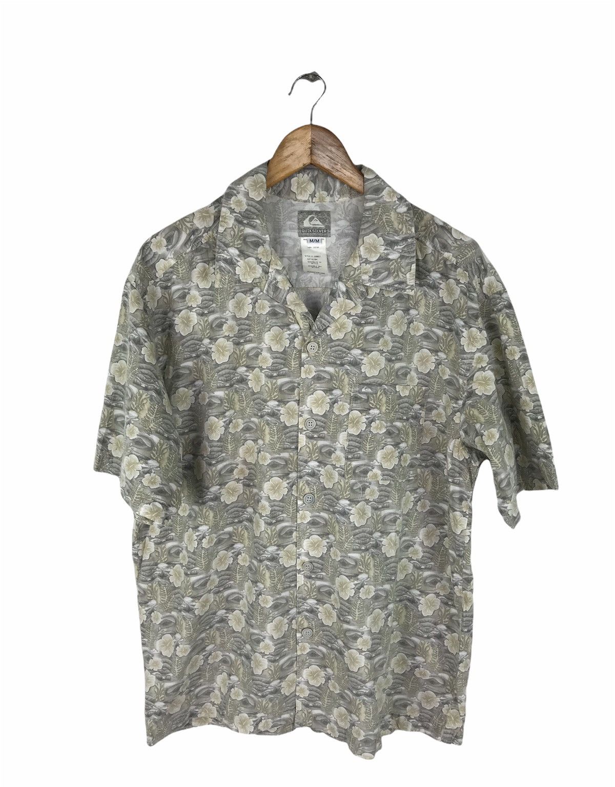 Quicksilver Vintage Quiksilver Hawaiian Floral Shirt - 90s Surf Style Size US M / EU 48-50 / 2 - 1 Thumbnail