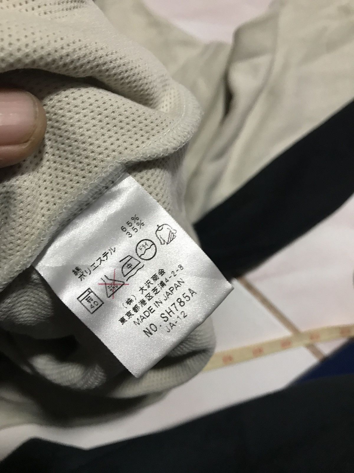 Lacoste × Vintage Vintage Lacoste Sport Japan-Made Sweatshirt – Beige & Black Size US L / EU 52-54 / 3 - 9 Thumbnail