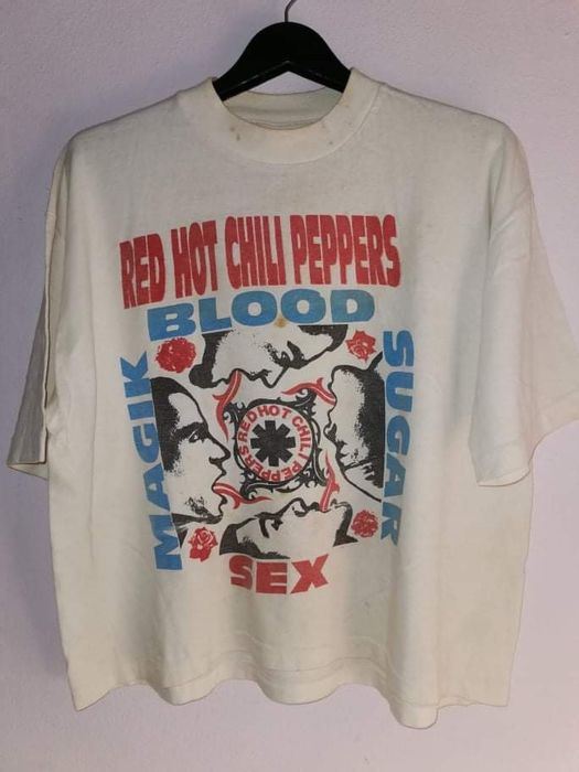 Vintage Vintage 90s Red Hot Chili Peppers and Nirvana T-shirt | Grailed