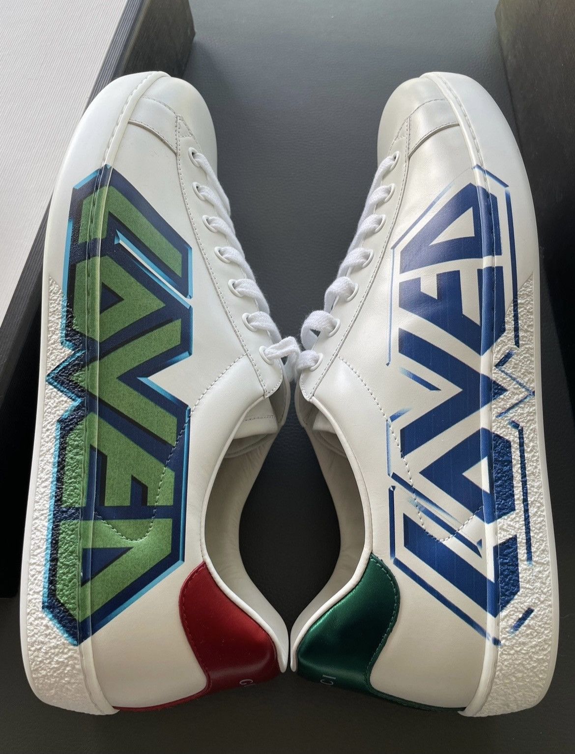 Gucci Super Runway Limited Edition LOVED ACE Leather Sneakers New Size US 10.5 / EU 43-44 - 2 Thumbnail