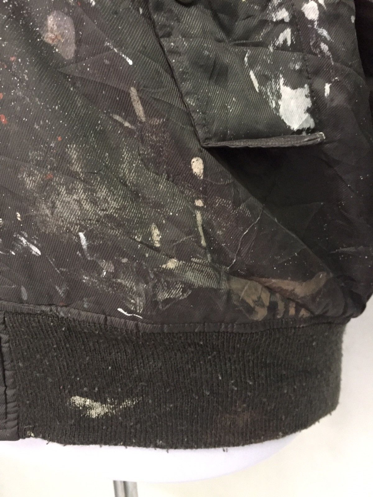 Japanese Brand Trashed Custom Over Painted Bomber Jacket Size US L / EU 52-54 / 3 - 13 Thumbnail
