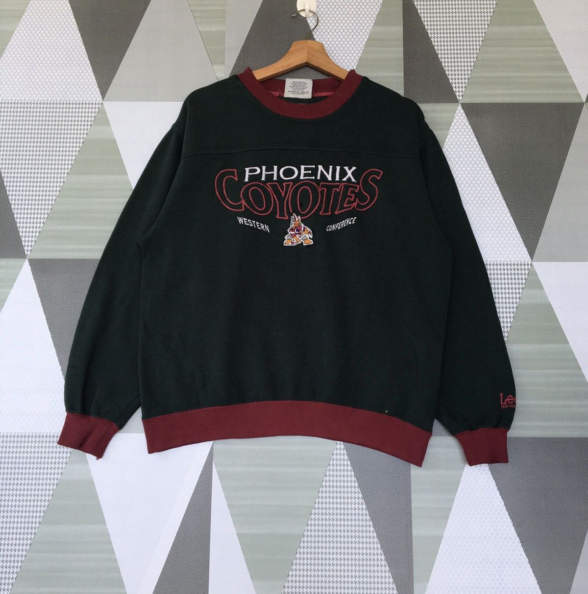 Phoenix coyotes sweatshirt best sale