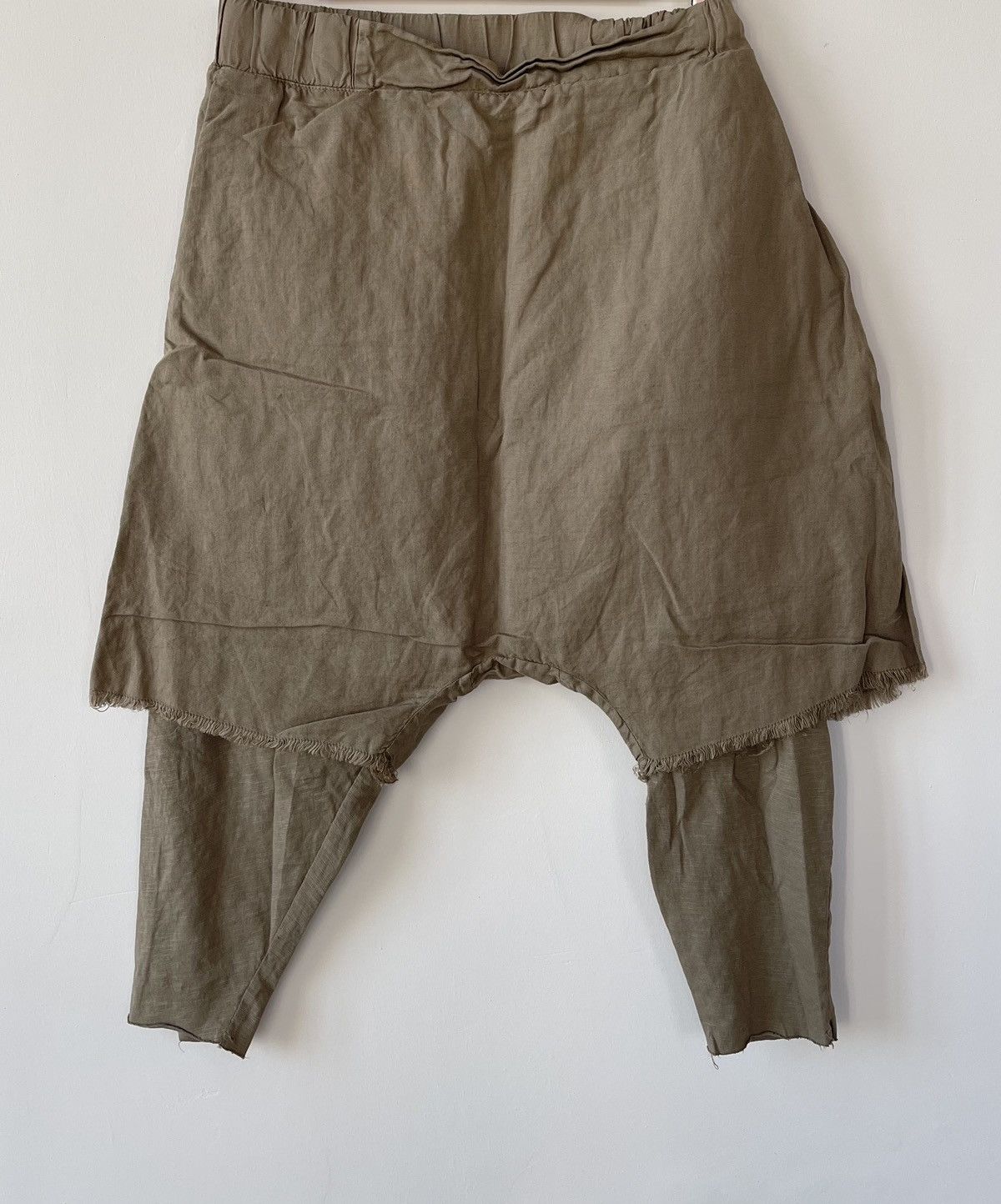 First Aid To The Injured linen blend shorts