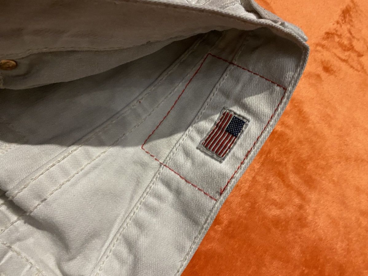 True Religion Dirty Beige True Religion Geno Jeans Size US 33 - 9 Thumbnail