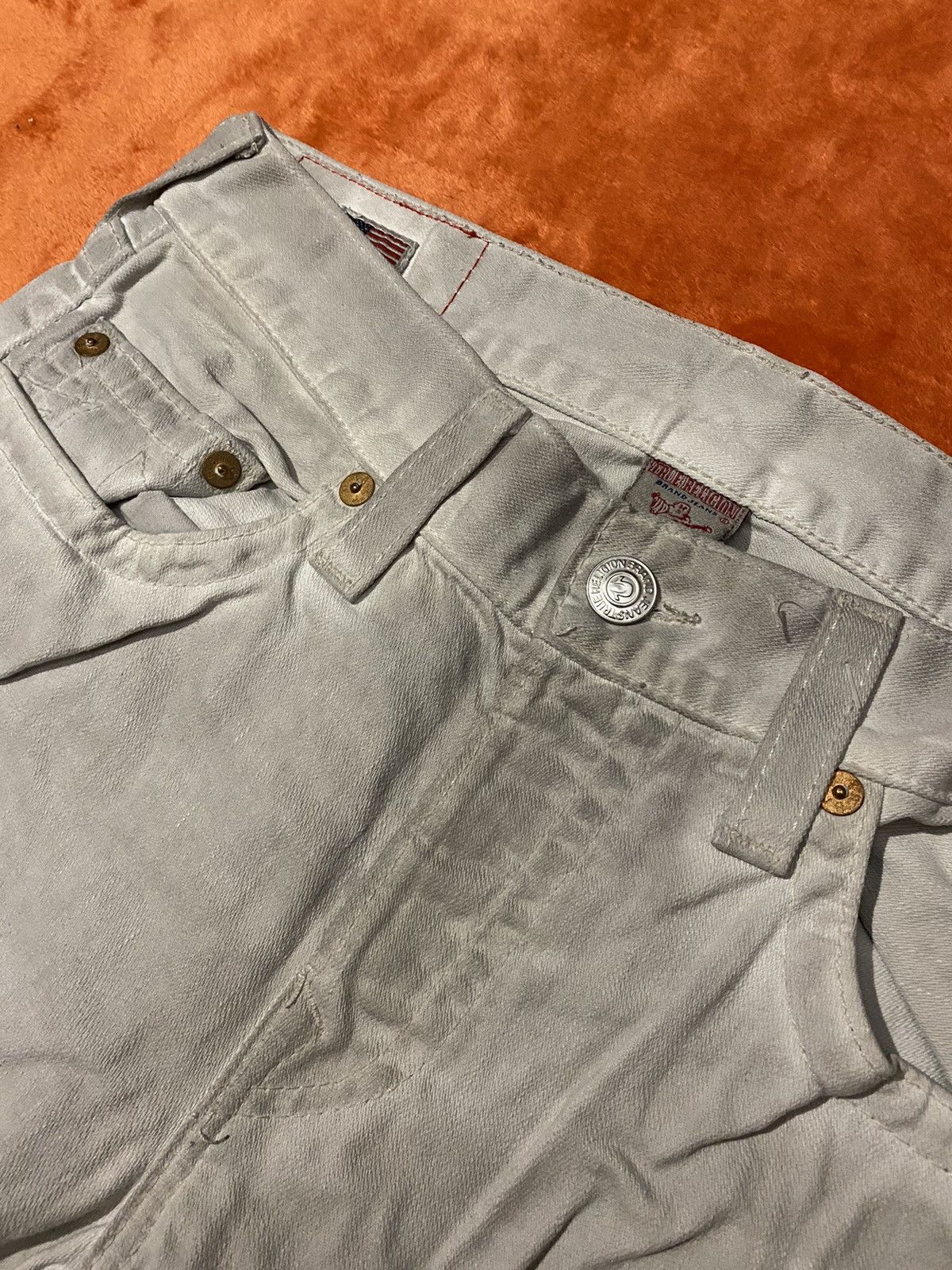 True Religion Dirty Beige True Religion Geno Jeans Size US 33 - 6 Thumbnail