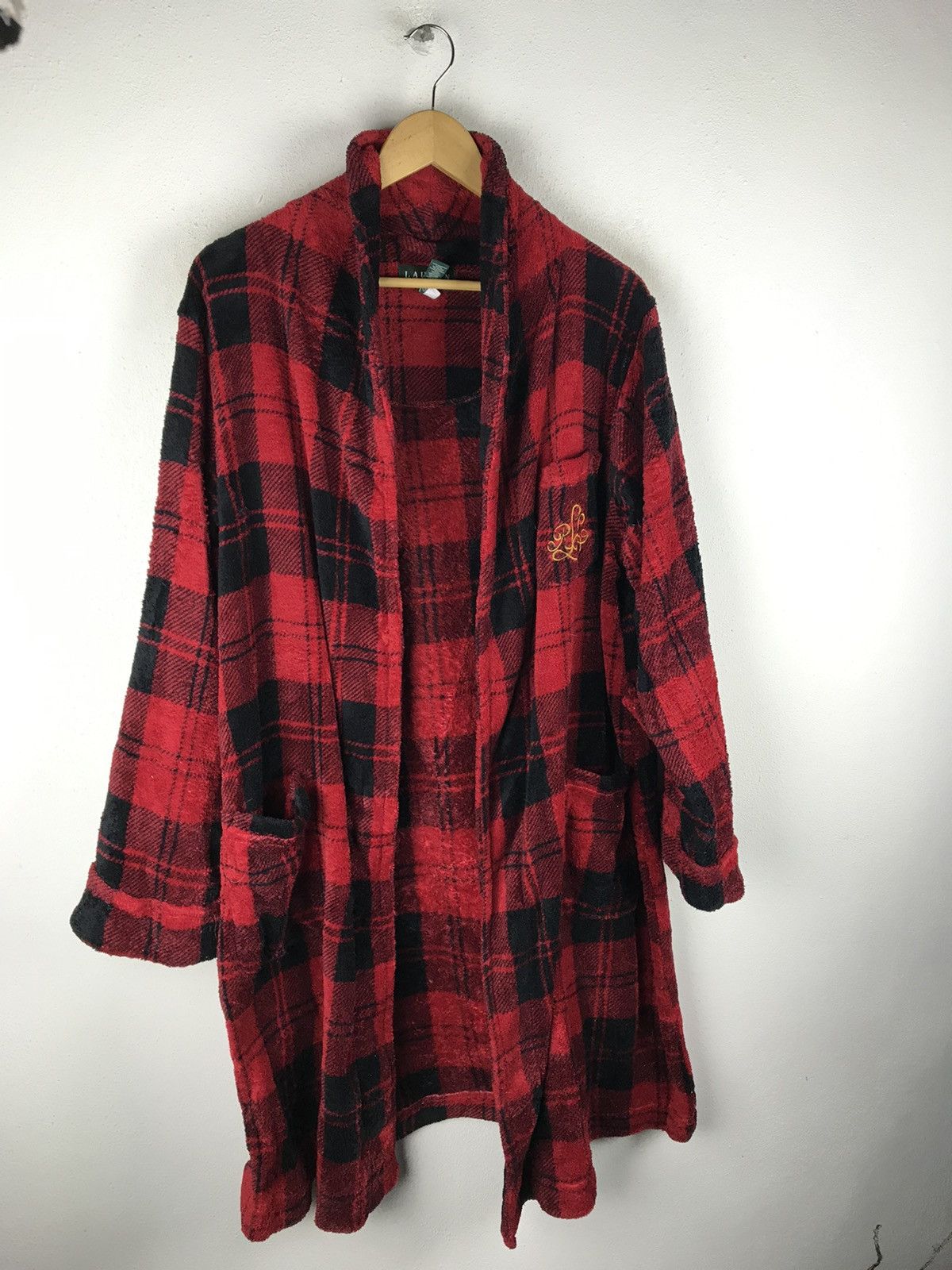 Ralph Lauren Vintage Lauren Ralph Lauren Red Black Plaid Fleece Robe Size US XL / EU 56 / 4 - 3 Thumbnail
