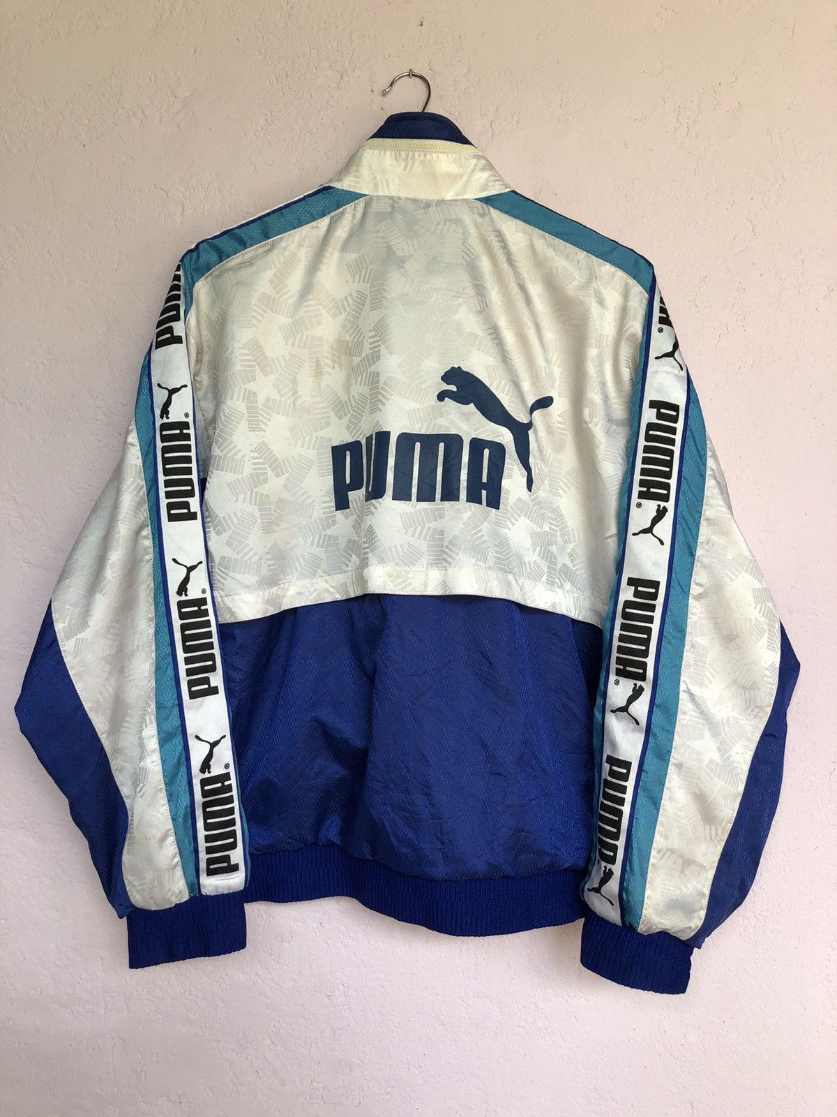 Japanese Brand × Puma Vintage Puma Side Tape Big logo windbreakers Jackets Size US M / EU 48-50 / 2 - 2 Thumbnail