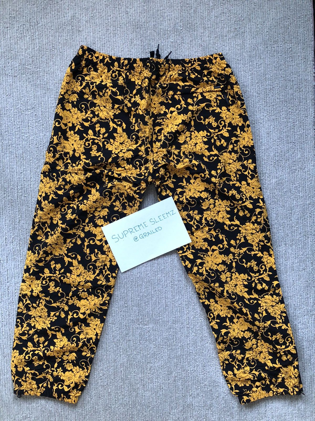 Supreme Supreme Black Floral Warm Up Pant (Size: M) | Grailed