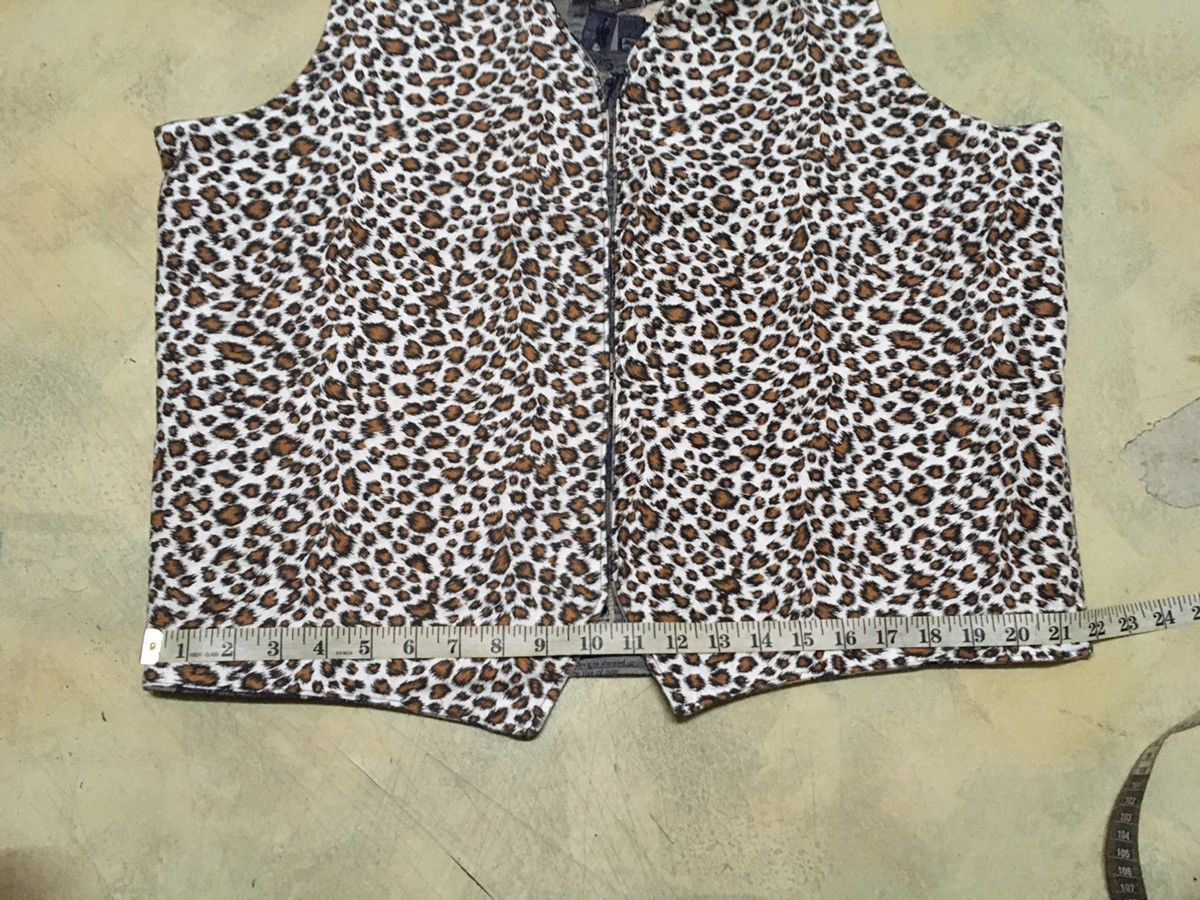 Japanese Brand Japanese Brand Reversible Vest Leopard/ News Print Size US M / EU 48-50 / 2 - 4 Thumbnail