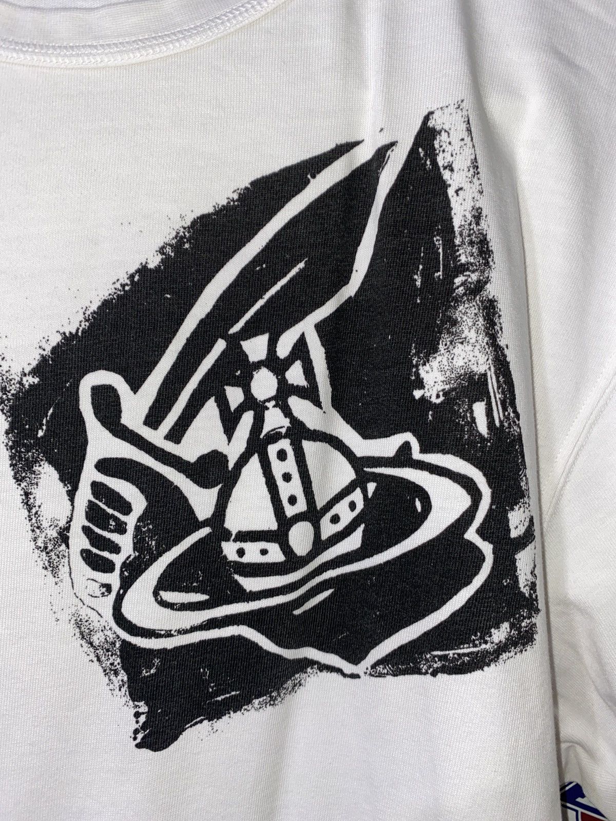 Vivienne Westwood Classic T-Shirt Arm and Cutlass Size US L / EU 52-54 / 3 - 2 Thumbnail