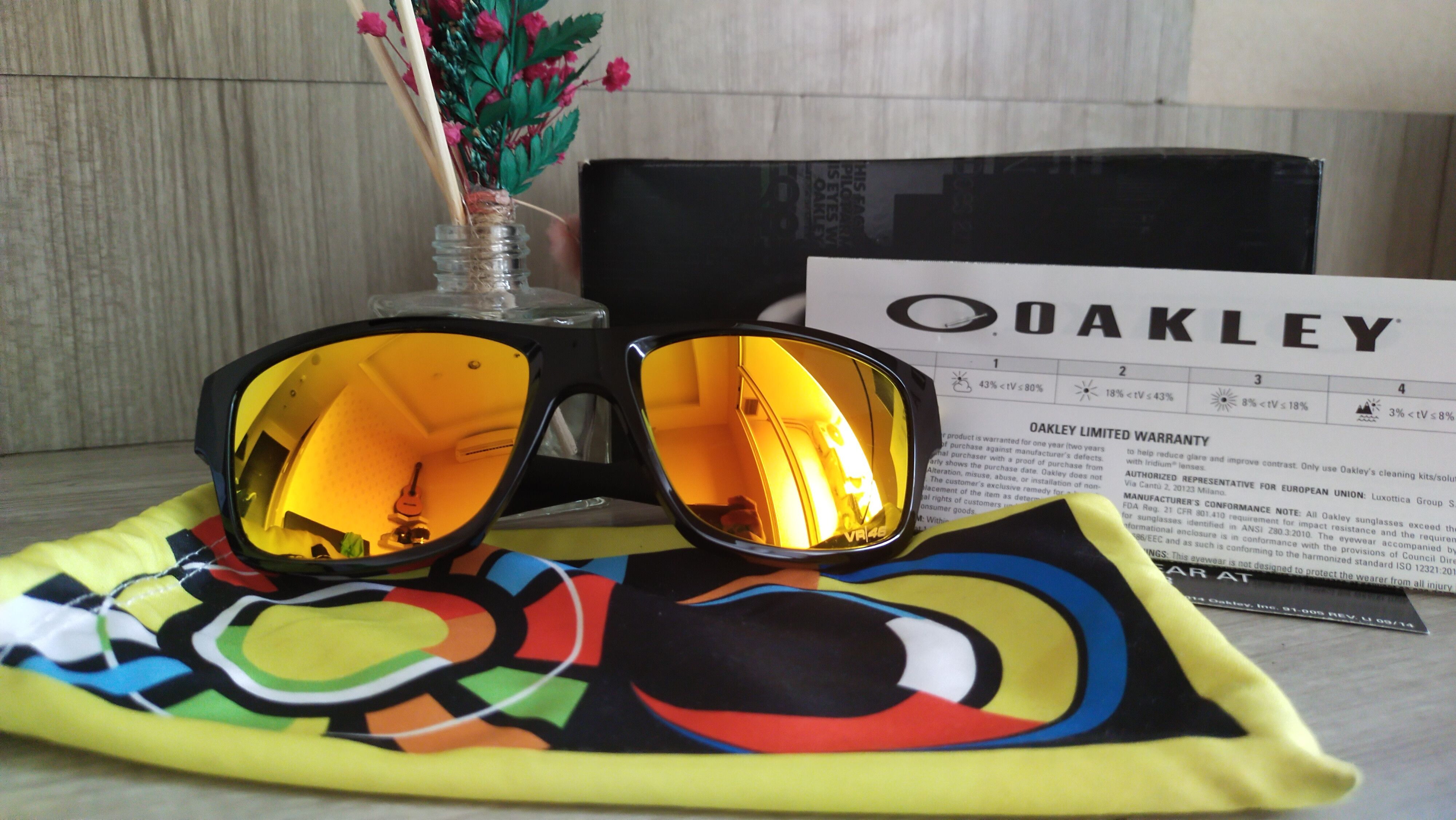 Oakley Jupiter Valentino Rossi Signature Series Accessories