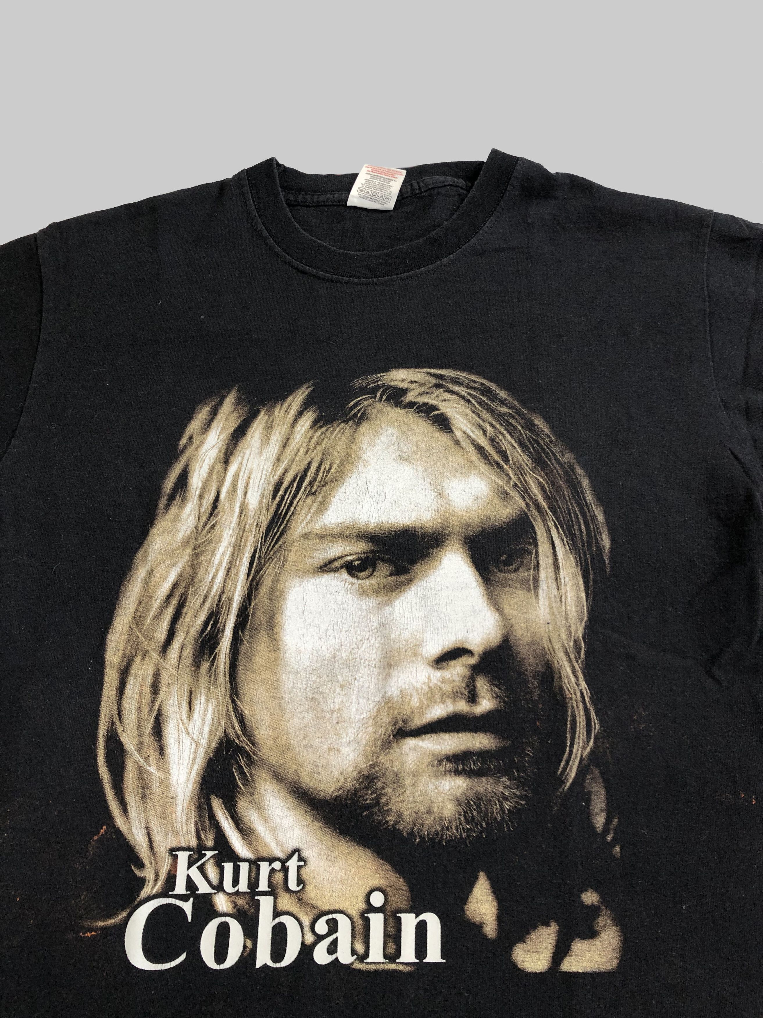 Band Tees Vintage 00s Nirvana Kurt Cobain (Red Hot Chili Peppers) Size US M / EU 48-50 / 2 - 5 Thumbnail
