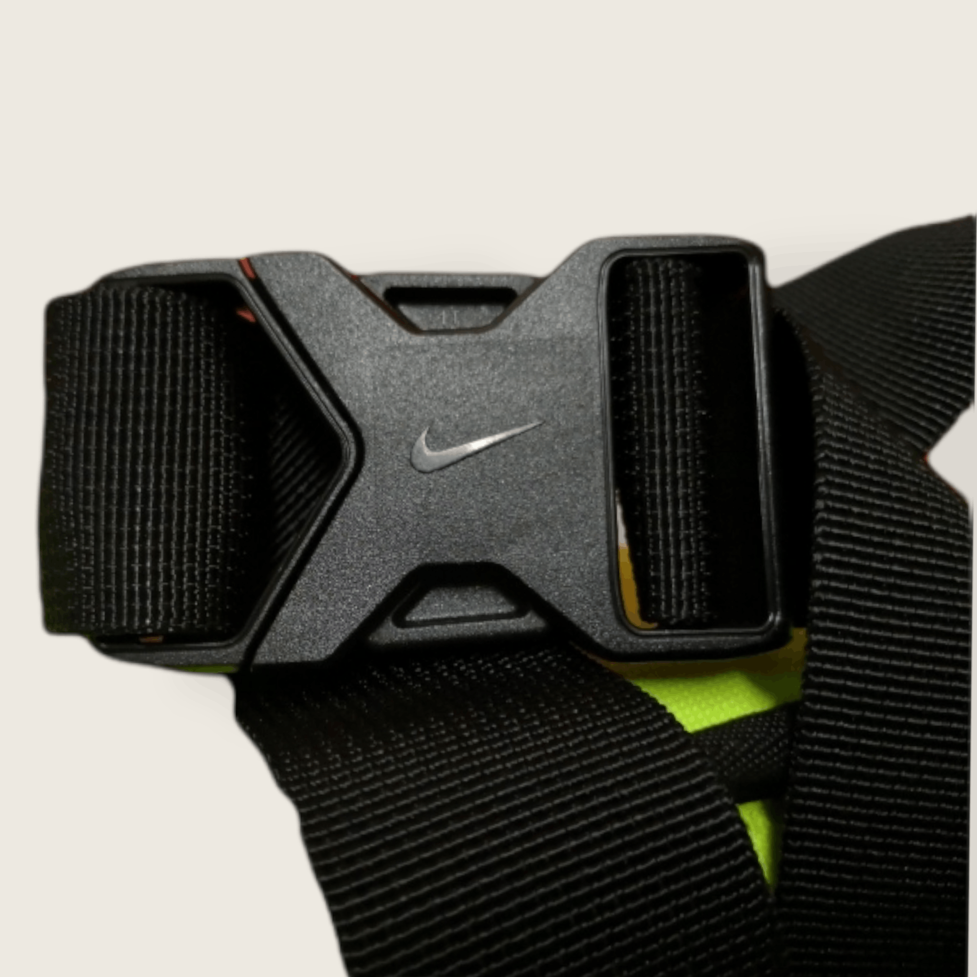 Nike NIKE FLORESCENT GREEN WAISTBAG/FANNYPAC Size ONE SIZE - 8 Thumbnail