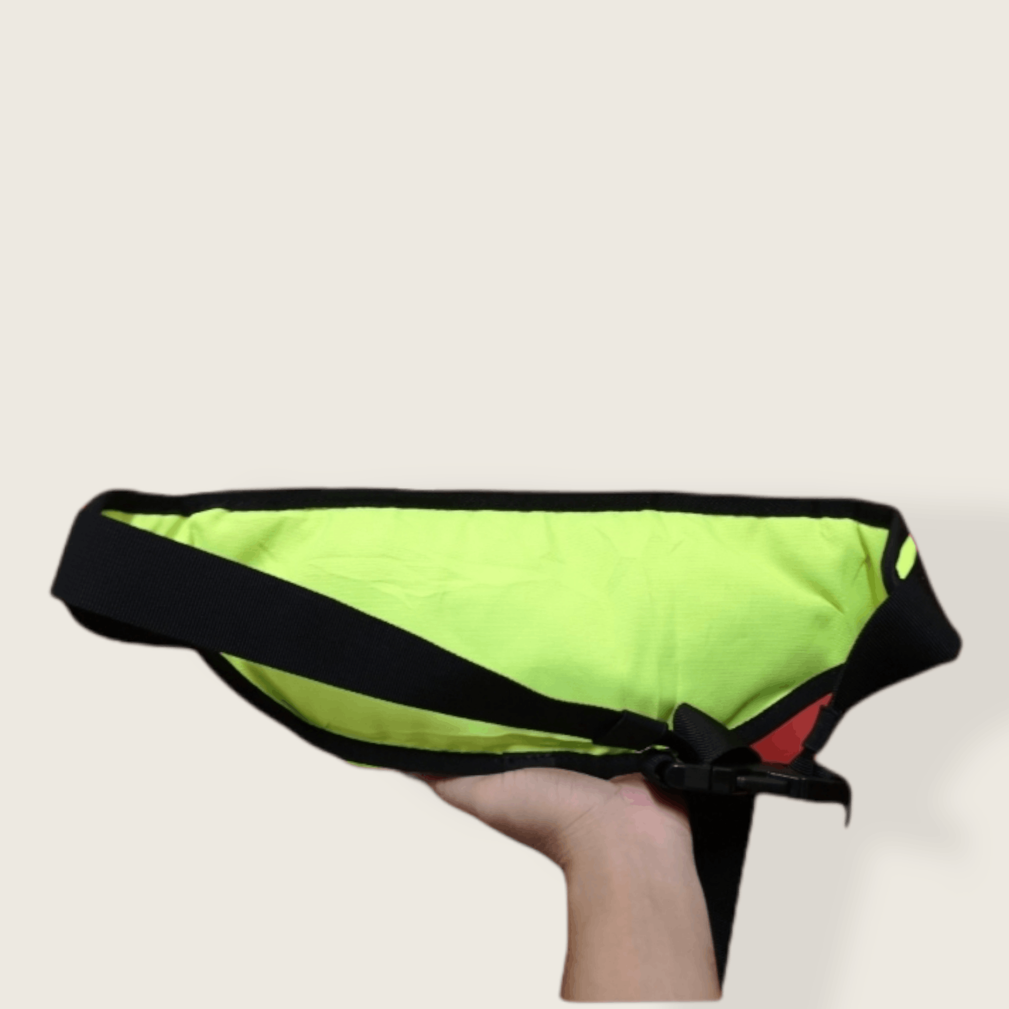 Nike NIKE FLORESCENT GREEN WAISTBAG/FANNYPAC Size ONE SIZE - 7 Thumbnail