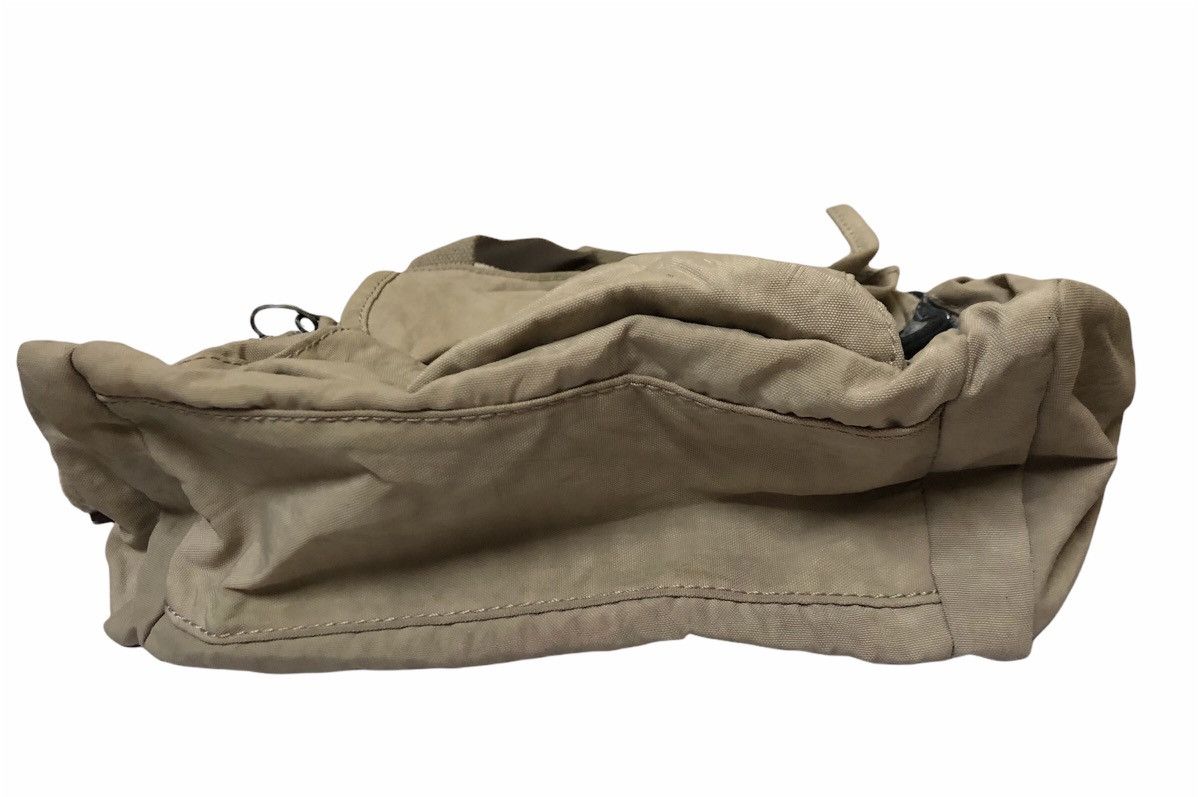 Designer × Vintage Multi Pocket Slingbag By Kipling Size ONE SIZE - 13 Thumbnail