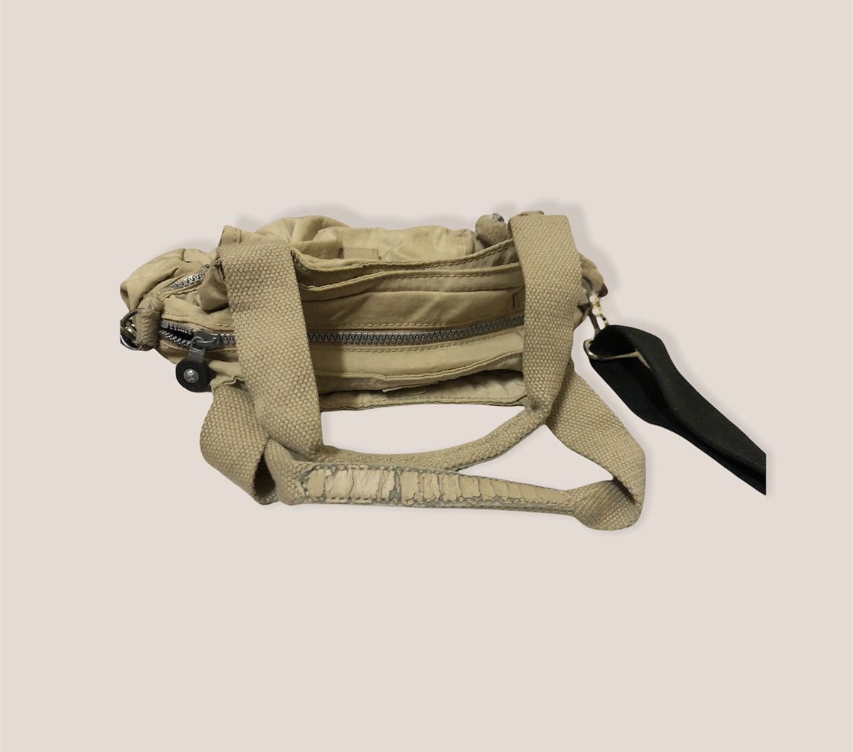 Designer × Vintage Multi Pocket Slingbag By Kipling Size ONE SIZE - 4 Thumbnail