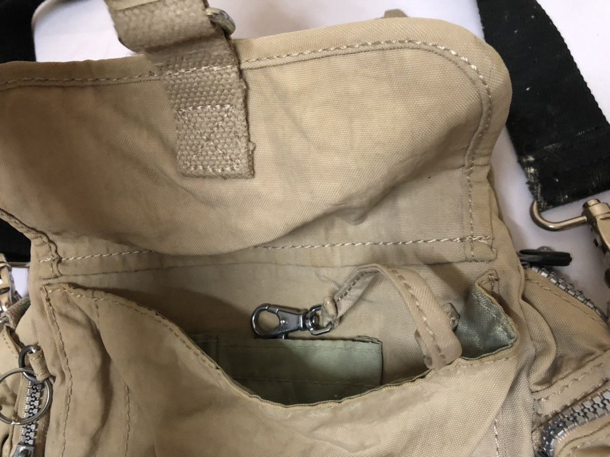 Designer × Vintage Multi Pocket Slingbag By Kipling Size ONE SIZE - 14 Thumbnail