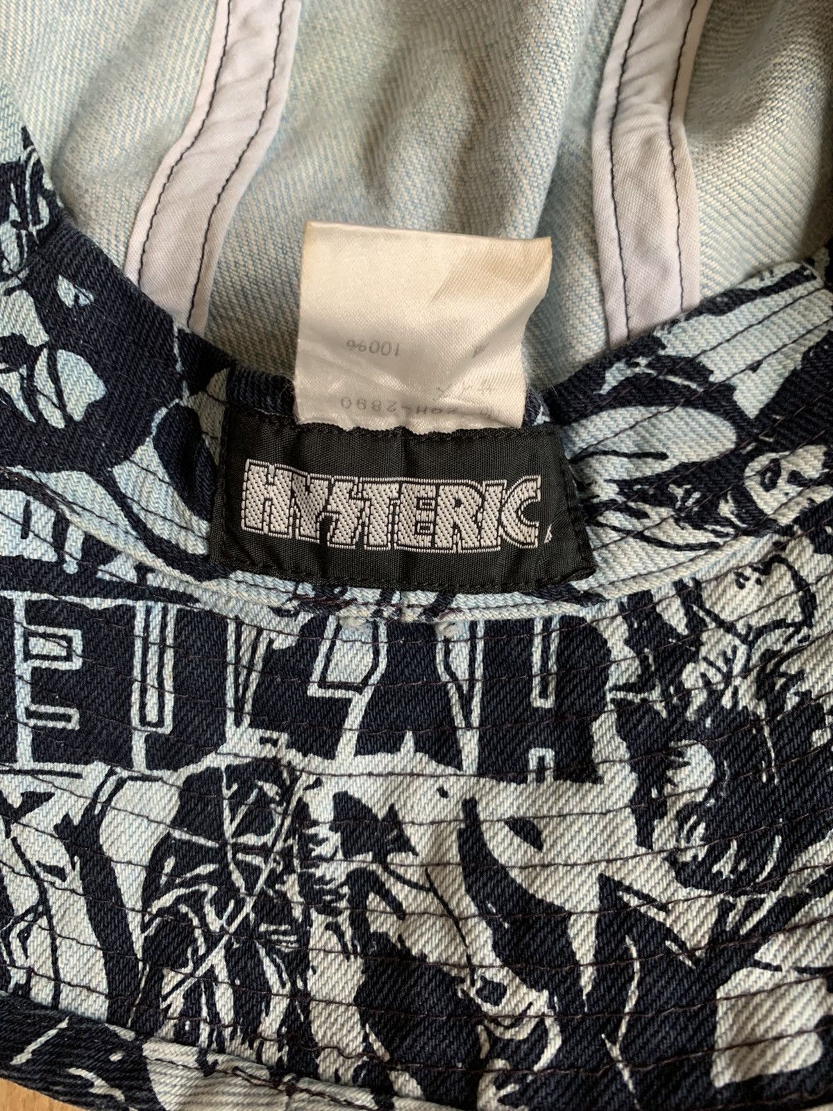 Hysteric Glamour Hysteric Glamour bucket hat fullprint naked woman Size ONE SIZE - 4 Thumbnail