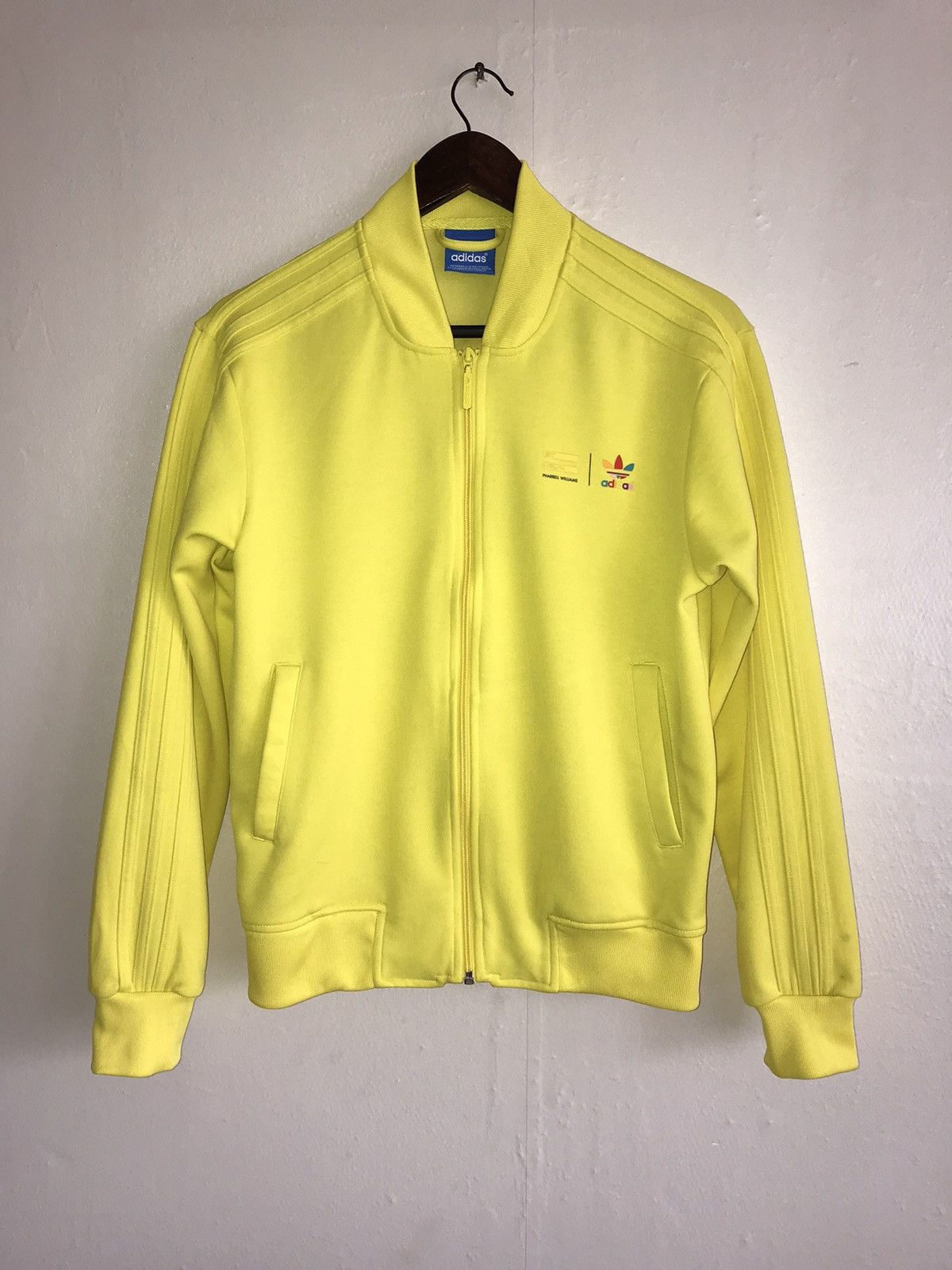adidas gazelle silver green womens Adidas PHARRELL WILLIAMS HU HOLI SUPERSTAR TRACK JACKET