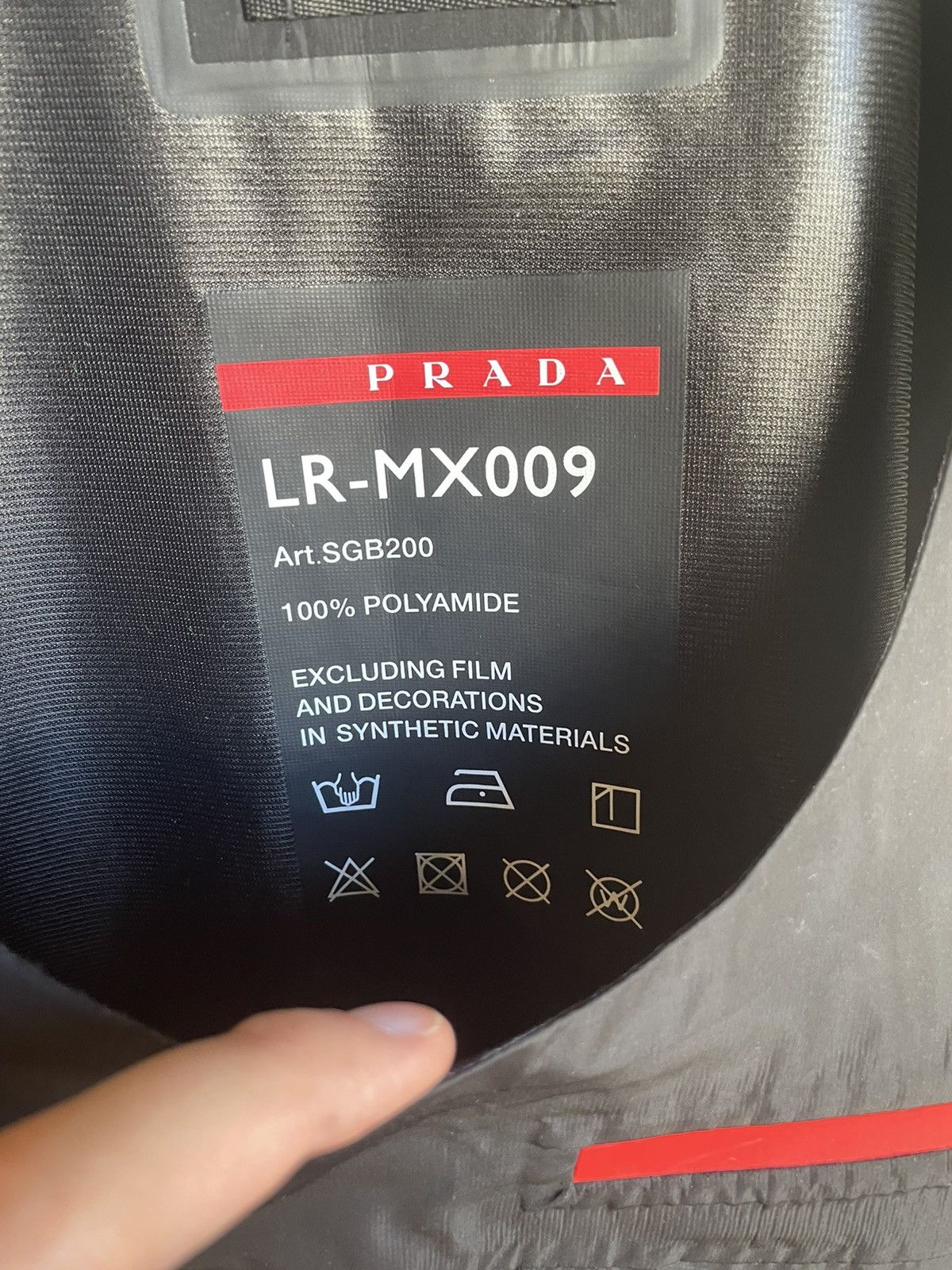 Prada Prada linea Rossa cargo pocket tech vest Size US L / EU 52-54 / 3 - 3 Thumbnail