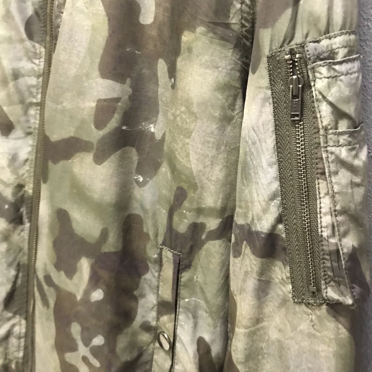 Japanese Brand Gisele homme camo bomber jacket rick owen style Size US L / EU 52-54 / 3 - 10 Thumbnail