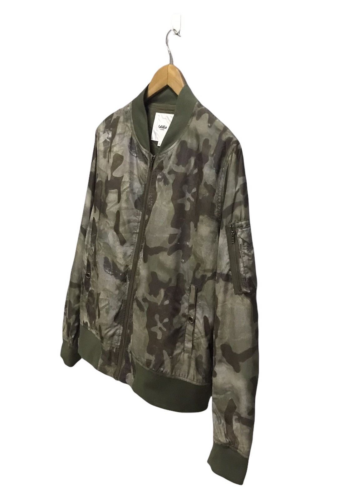 Japanese Brand Gisele homme camo bomber jacket rick owen style Size US L / EU 52-54 / 3 - 2 Thumbnail