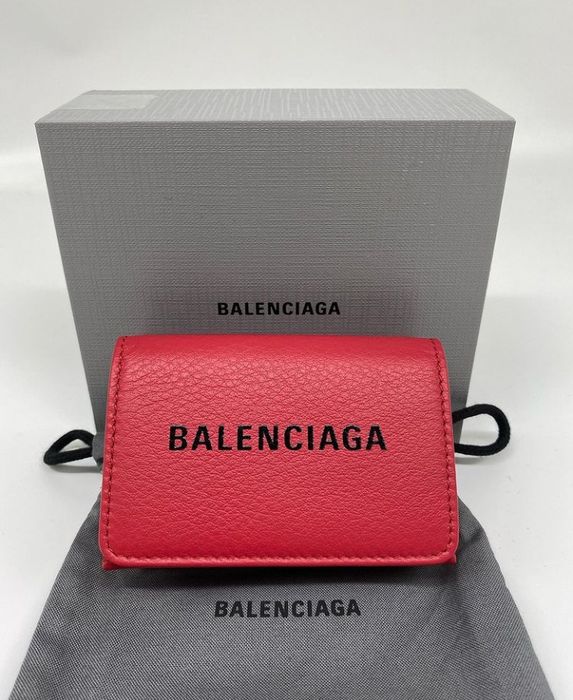 ãã¬ã³ã·ã¢ã¬ï¼BALENCIAGAï¼EVERYDAYï½MINIï½WALLETï½ä¸ã¤æã財å¸ï½ã³ã³ãã¯ãã¦ã©ã¬ããï½ã¬ã¶ã¼ï½ãã©ã¦ã³ï½ãã¤ãã©ã³ãã»ãã©ã³ãå°éã®ä¸å¤é販ãµã¤ãï¼820316ï¼