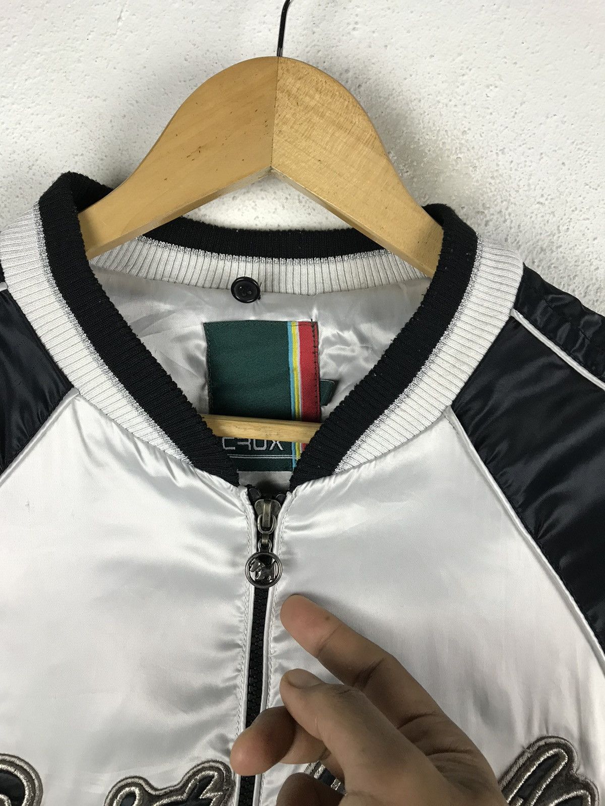 Other Vintage CRUX Britpop Satin Sukajan Bomber Jacket 2000s Black Size US M / EU 48-50 / 2 - 8 Thumbnail