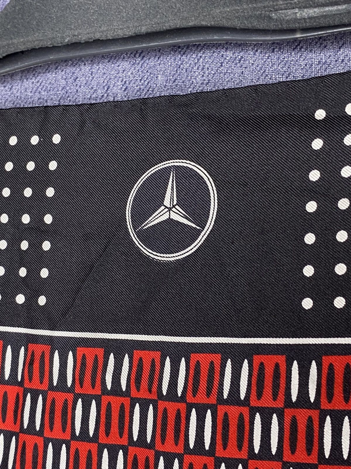 Mercedes-Benz × Vintage Rare Mercedes Benz vintage SLK silk scarf shawl Size ONE SIZE - 2 Thumbnail