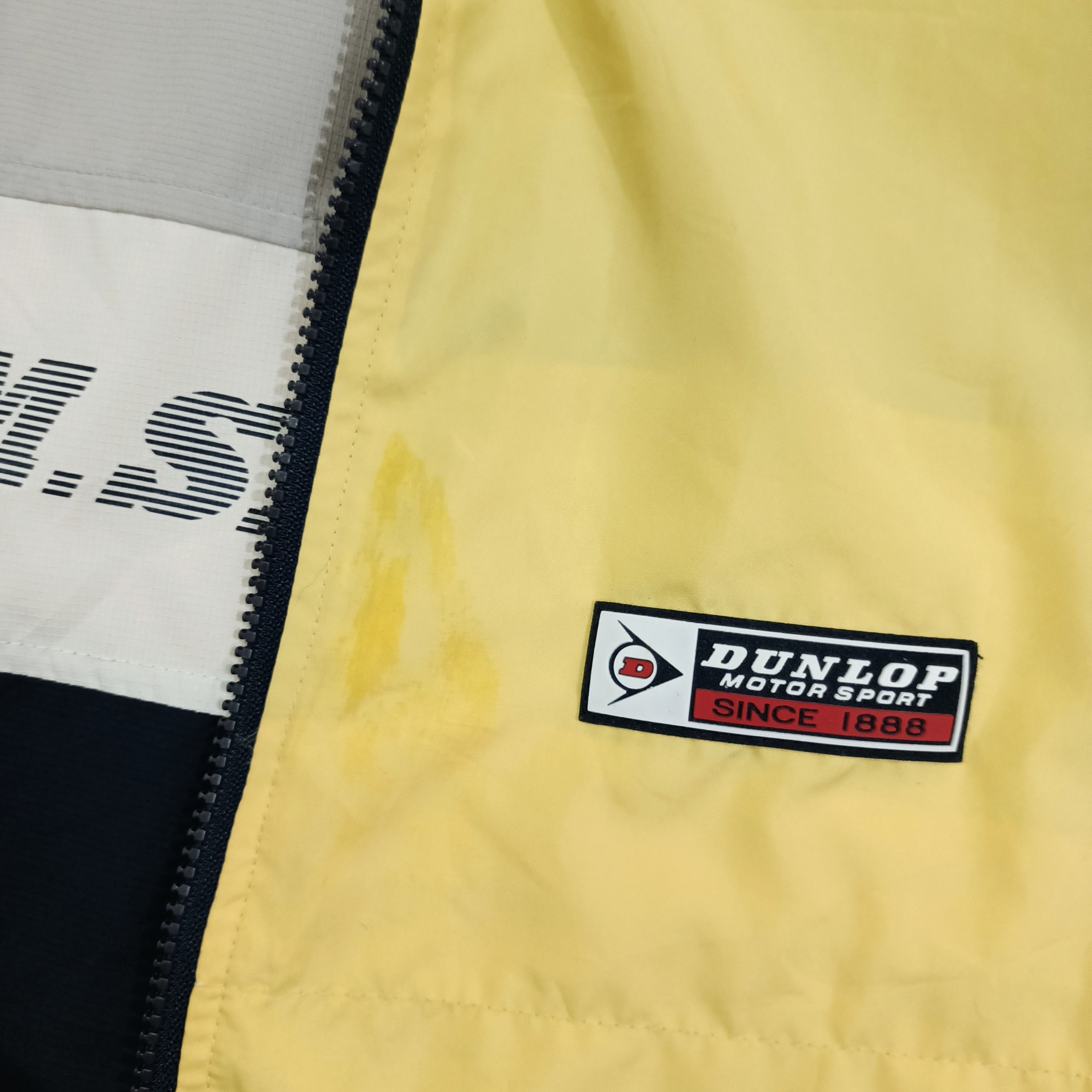 Dunlop Dunlop Motorsport Since 1988 Lightweight Vest Size US XL / EU 56 / 4 - 4 Thumbnail