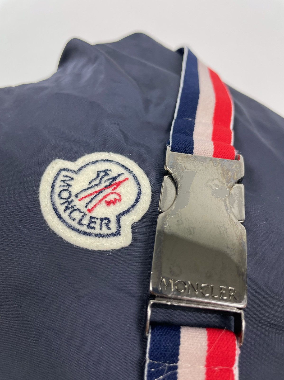 Moncler Moncler DARLAN GIUBBOTTO nylon jacket/bag (S-M) | Grailed