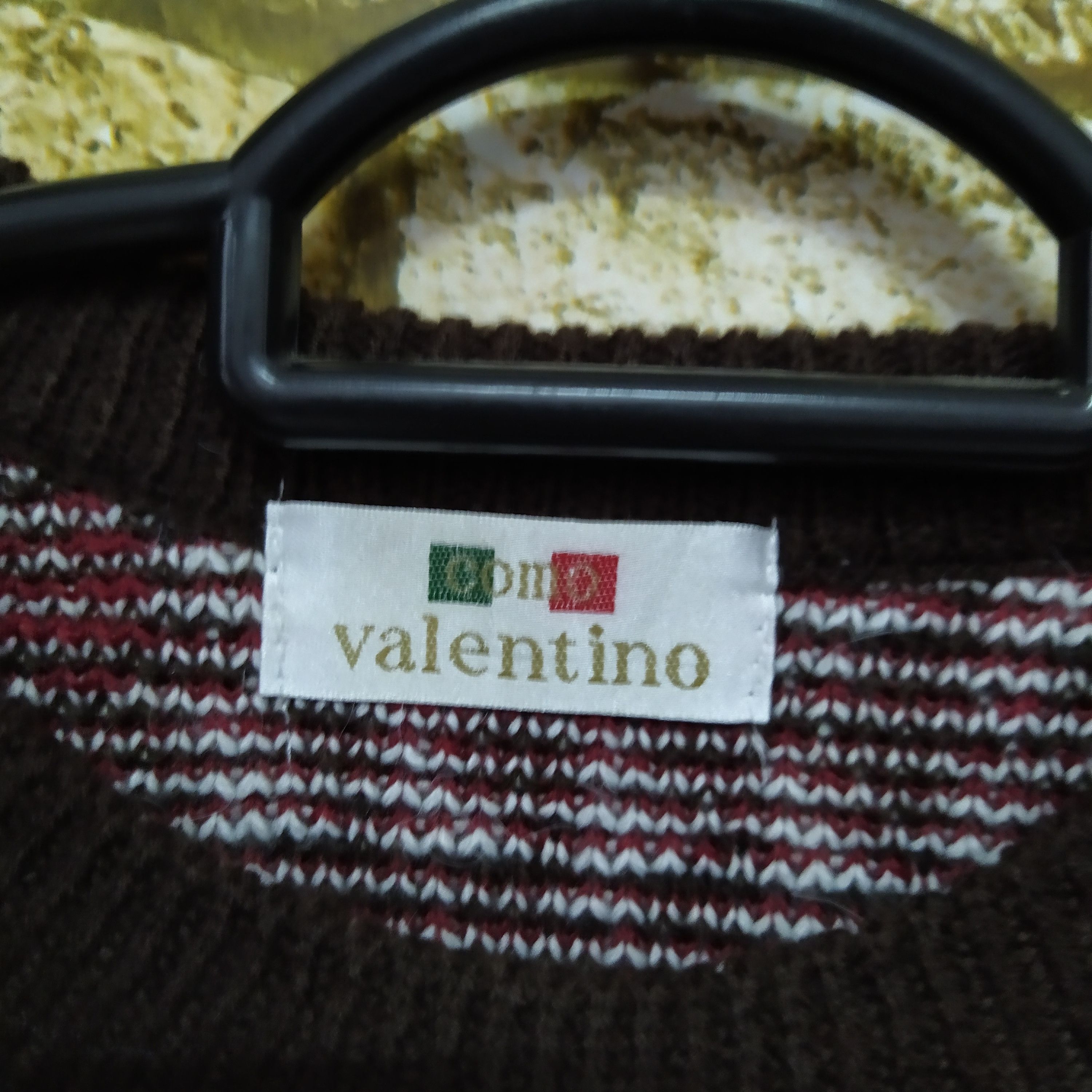 Valentino × Vintage 90s VALENTINO NITWEAR (D27) Size US L / EU 52-54 / 3 - 3 Thumbnail