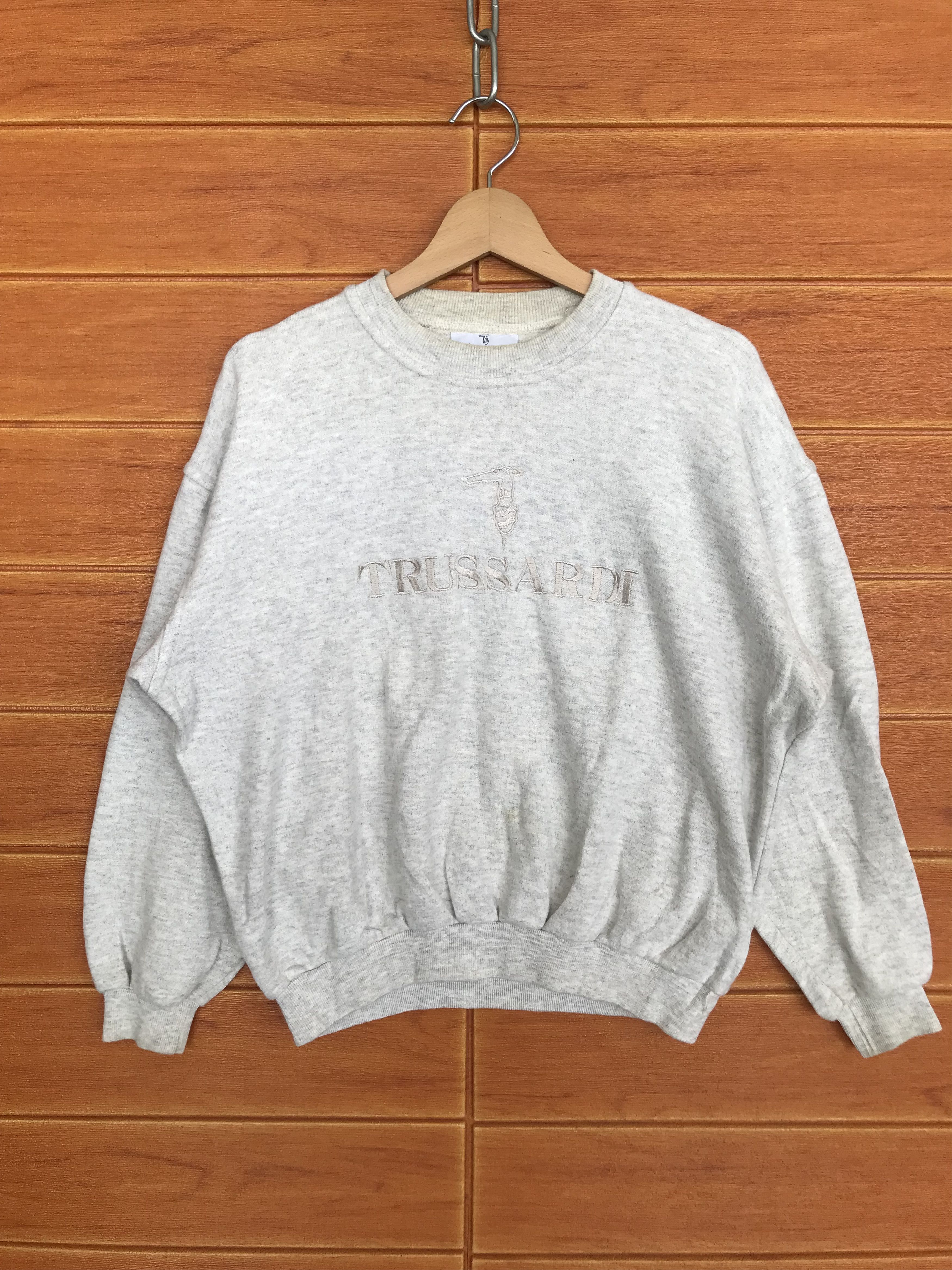 Trussardi Vintage 90s TRUSSARDI Spell Out Embroidered Sweatshirt Size US M / EU 48-50 / 2 - 1 Thumbnail