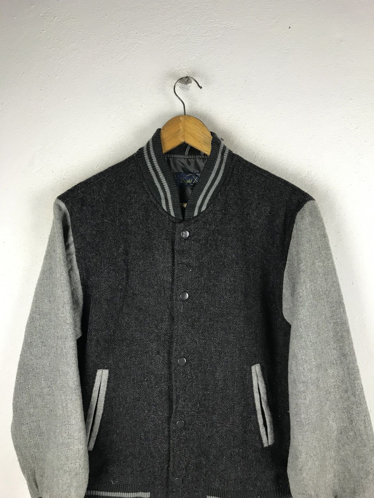 Vintage EIGHT CLUB VARSITY JACKET STYLE WOOL FABRIC Size US M / EU 48-50 / 2 - 5 Thumbnail