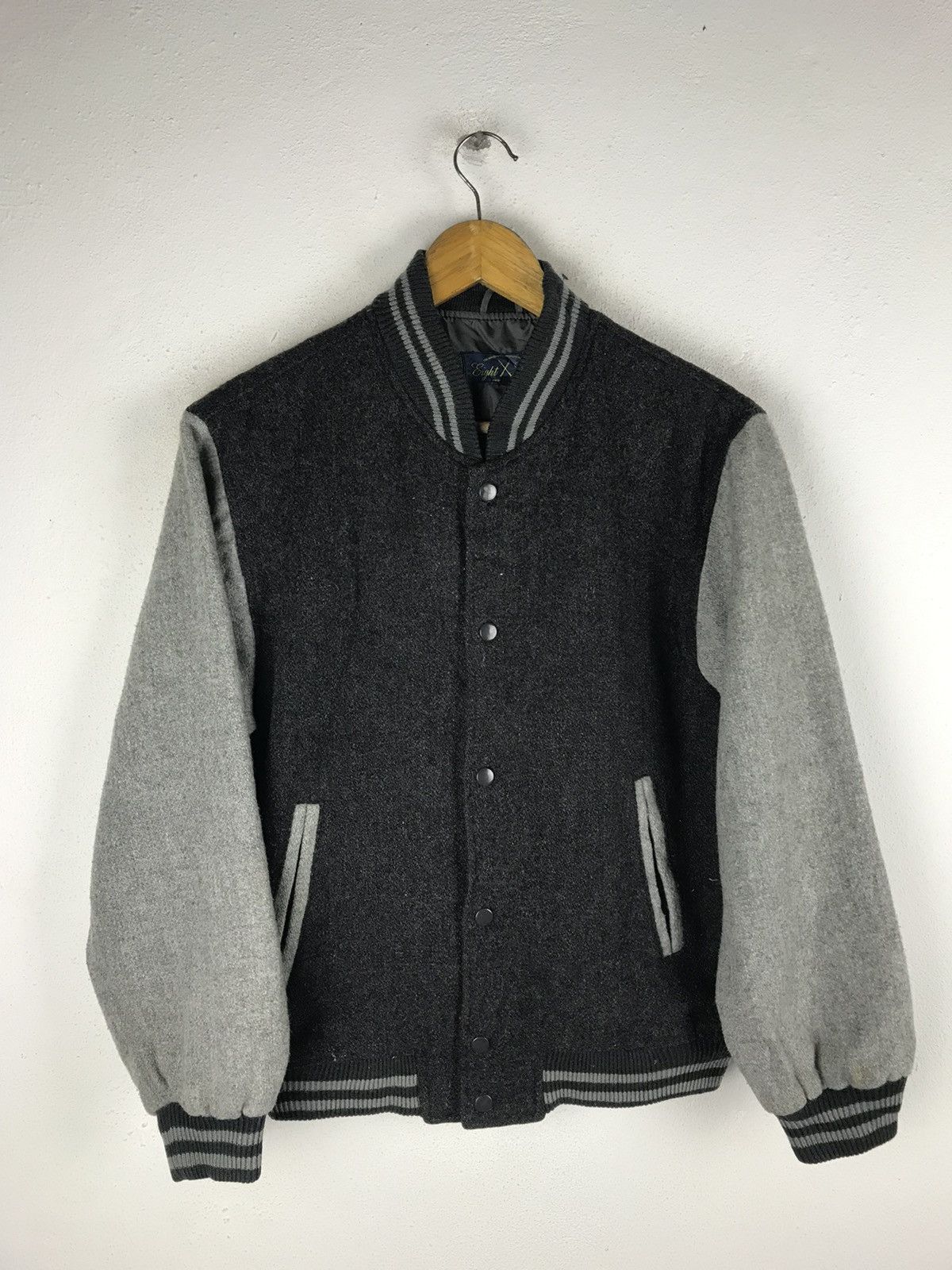 Vintage EIGHT CLUB VARSITY JACKET STYLE WOOL FABRIC Size US M / EU 48-50 / 2 - 3 Thumbnail