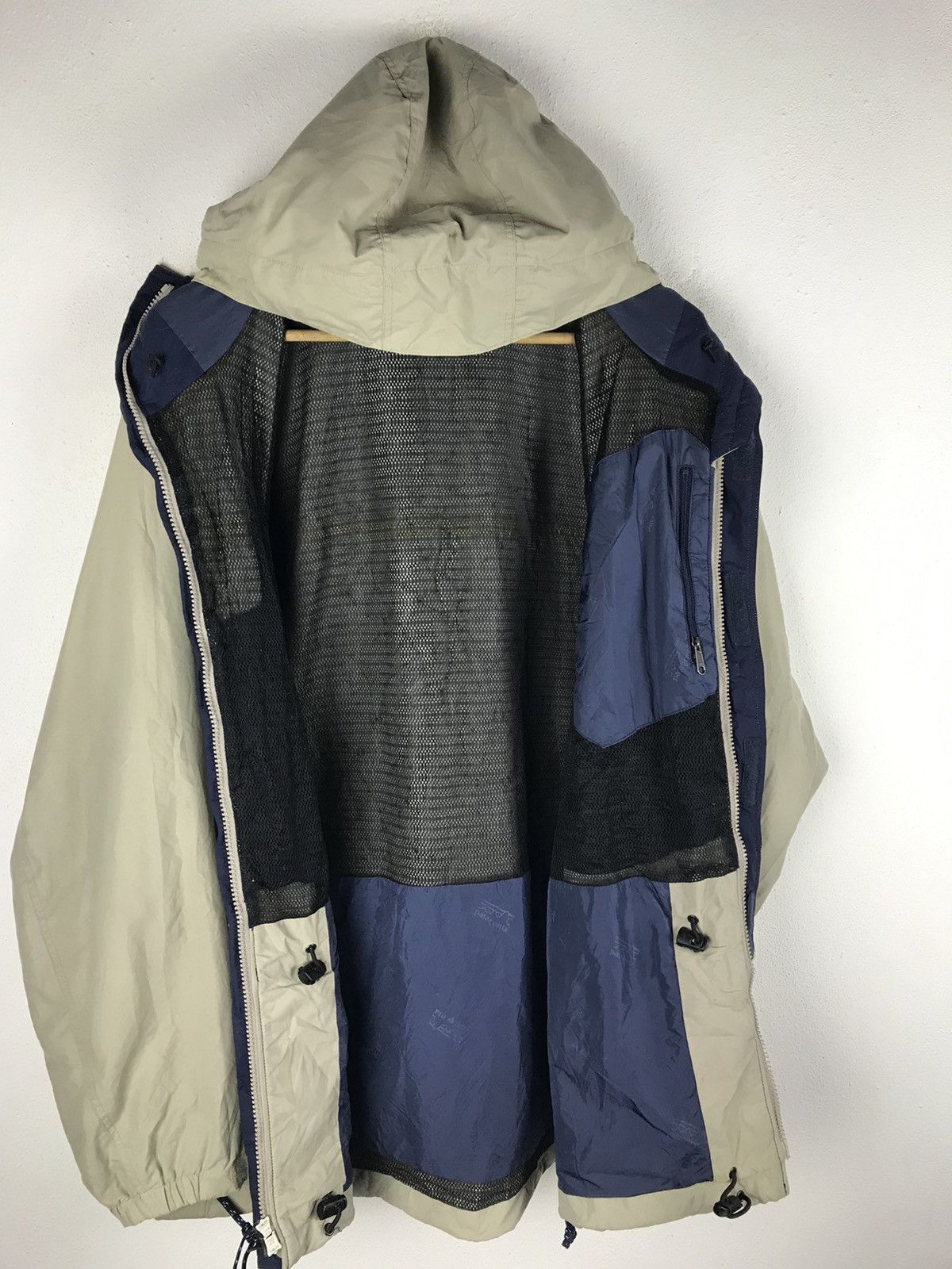 Patagonia PATAGONIA HOODIE JACKET NICE DESIGN Size US M / EU 48-50 / 2 - 8 Thumbnail