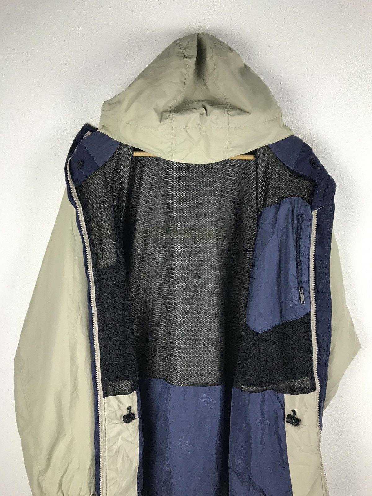 Patagonia PATAGONIA HOODIE JACKET NICE DESIGN Size US M / EU 48-50 / 2 - 9 Thumbnail